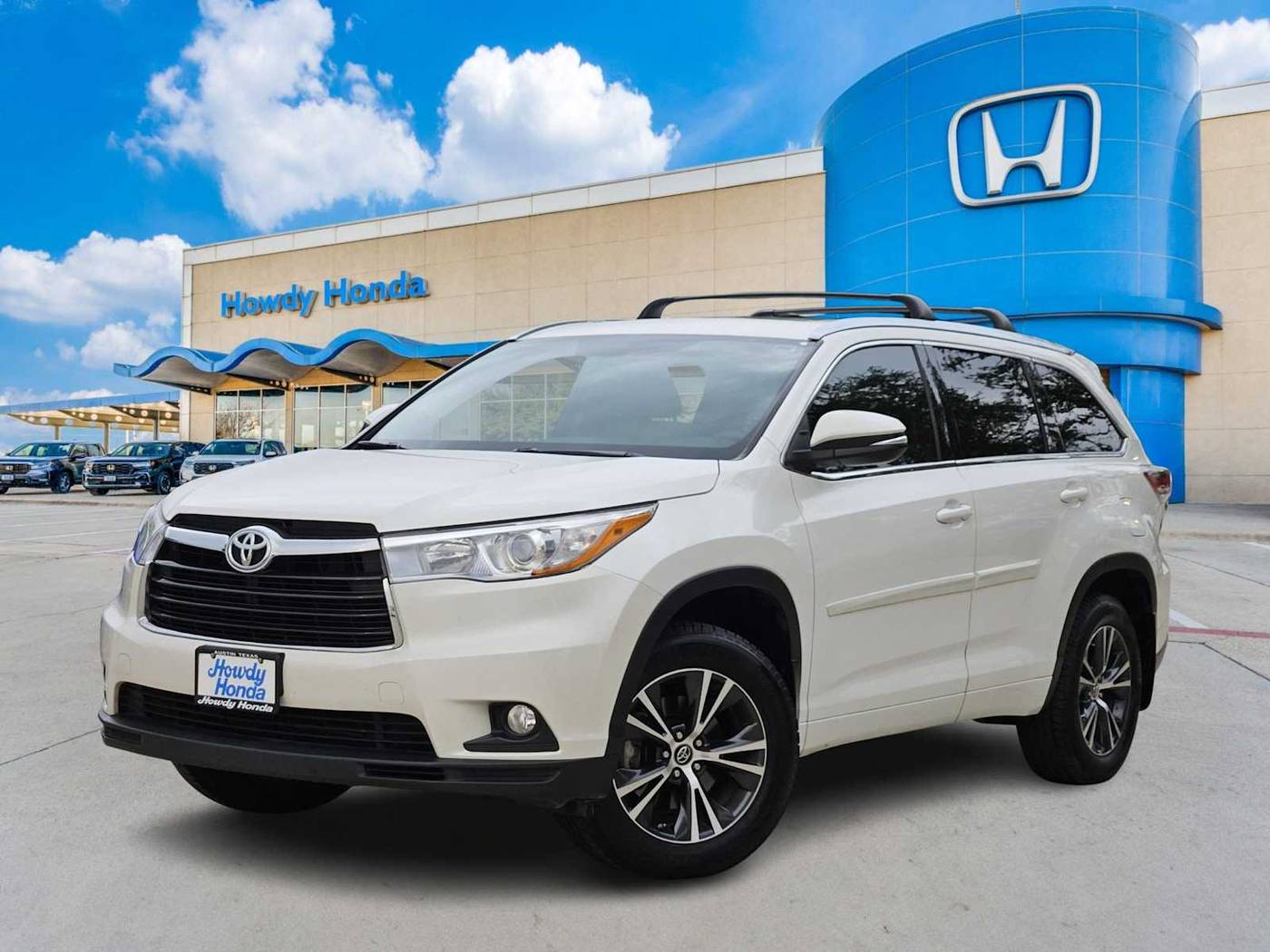 2016 Toyota Highlander XLE — SUV — 81,974 mi — Austin, TX