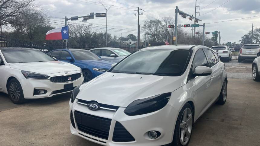 2014 Ford Focus Titanium — Hatchback — 80,662 mi — Houston, TX