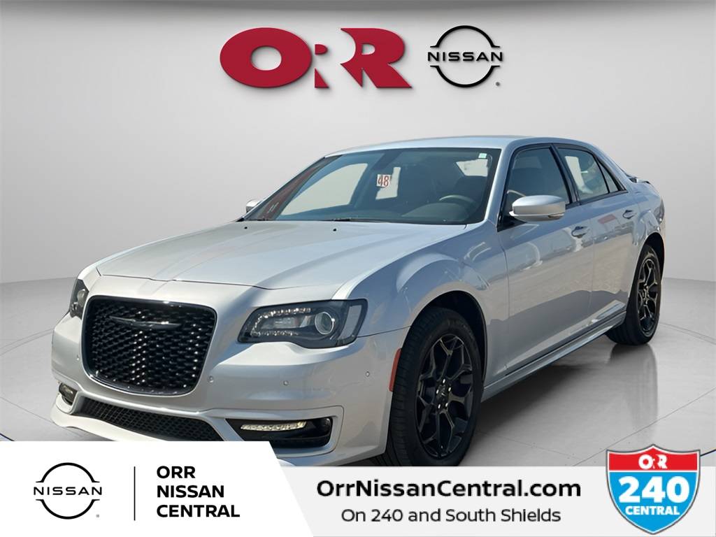 2023 Chrysler 300 Touring L — Sedan — 19,540 mi — Oklahoma City, OK