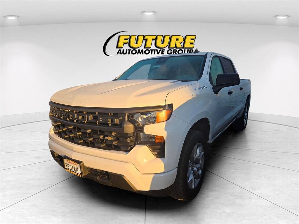 2026 Chevrolet Silverado 1500 Custom — Pickup Truck — 2,713 mi — Sacramento, CA