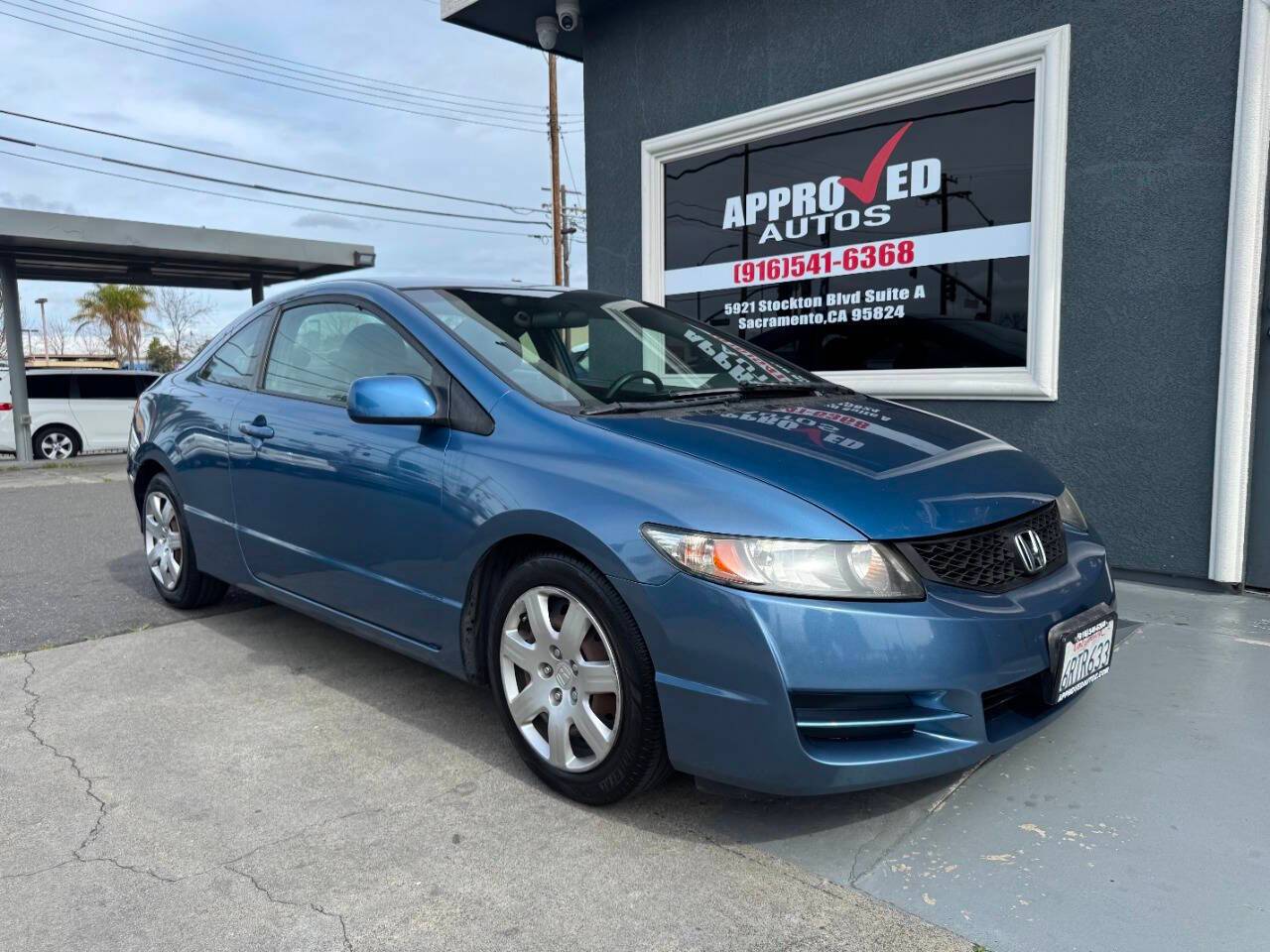 2011 Honda Civic LX — Coupe — 121,302 mi — Sacramento, CA