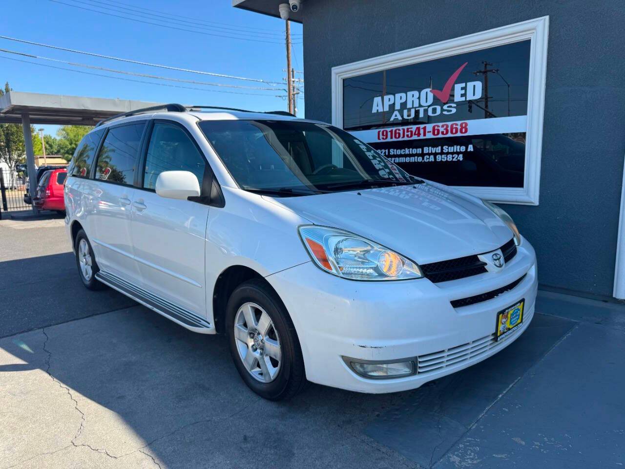2004 Toyota Sienna XLE Limited — Minivan — 180,346 mi — Sacramento, CA