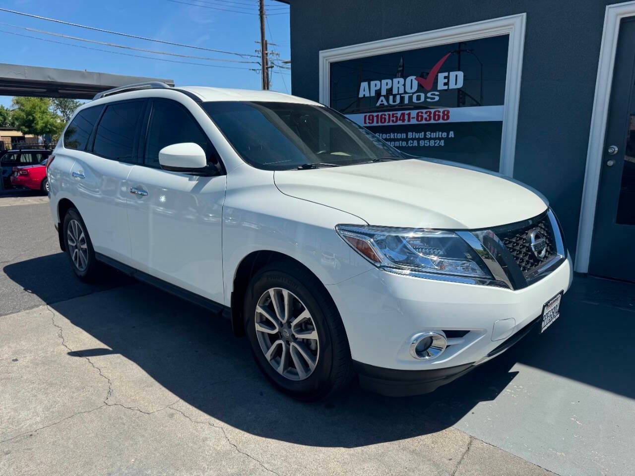 2016 Nissan Pathfinder SV — SUV — 74,973 mi — Sacramento, CA