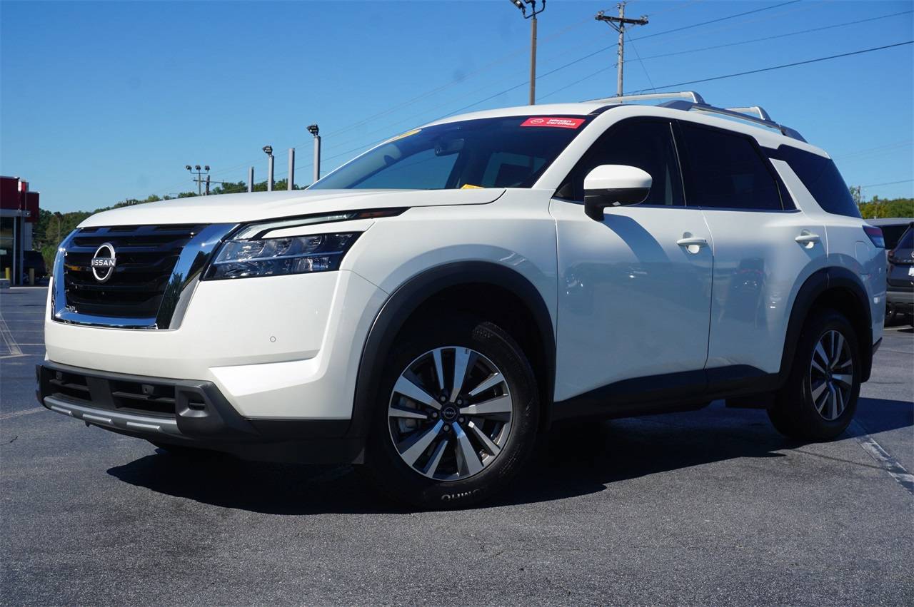 2024 Nissan Pathfinder SL — SUV — 10,265 mi — Lithia Springs, GA
