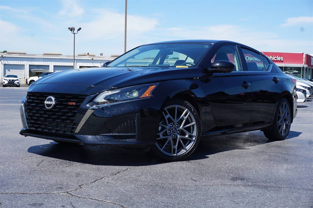 2024 Nissan Altima SR — Sedan — 18,267 mi — Lithia Springs, GA