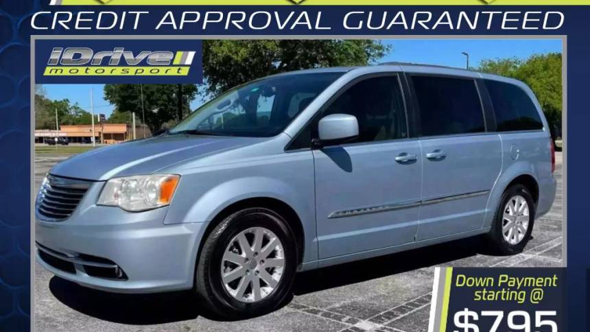 2013 Chrysler Town & Country Touring — Minivan — 168,873 mi — Orlando, FL