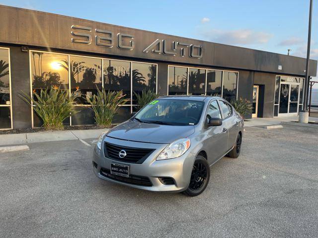 2013 Nissan Versa S — Sedan — 128,565 mi — Bakersfield, CA