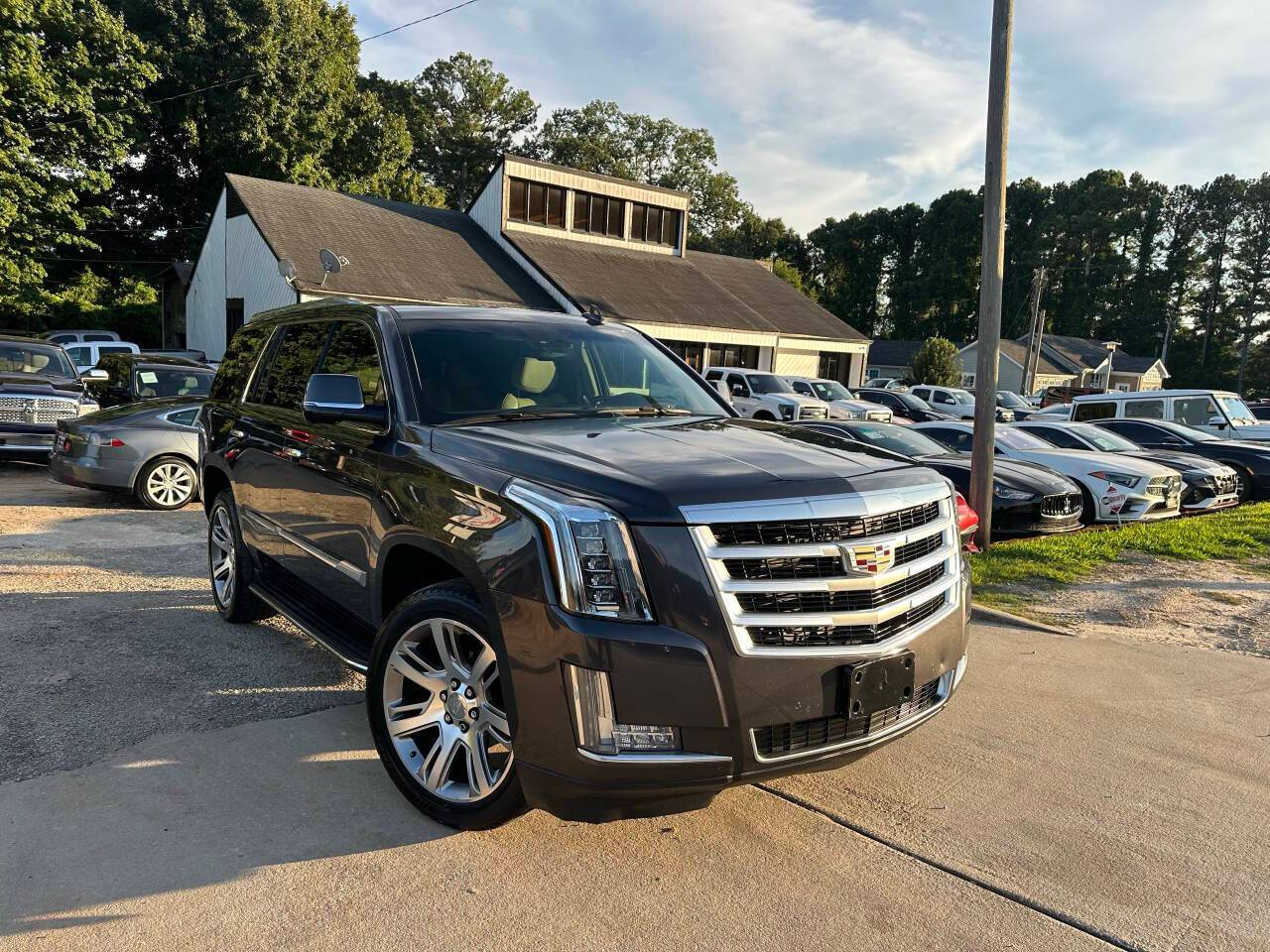 2015 Cadillac Escalade Luxury — SUV — 126,428 mi — Snellville, GA