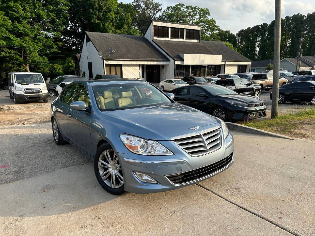 2011 Hyundai Genesis 3.8 — Sedan — 101,405 mi — Snellville, GA