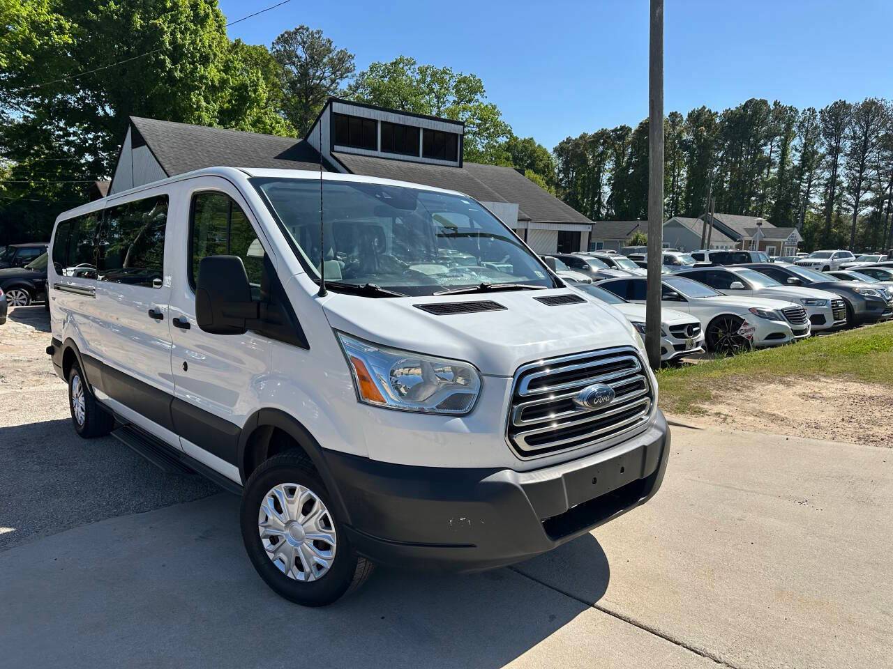 2015 Ford Transit Passenger Wagon T-350 XLT — Passenger Van — 150,107 mi — Snellville, GA
