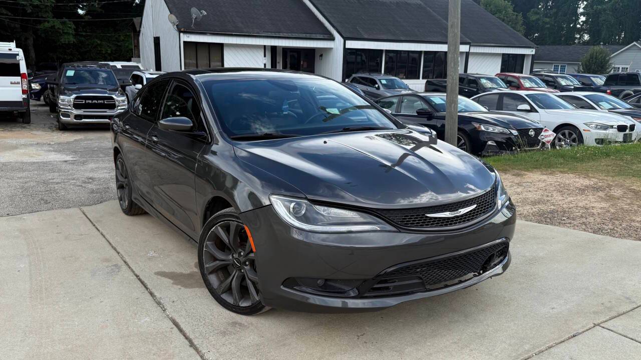 2016 Chrysler 200 S — Sedan — 142,373 mi — Snellville, GA