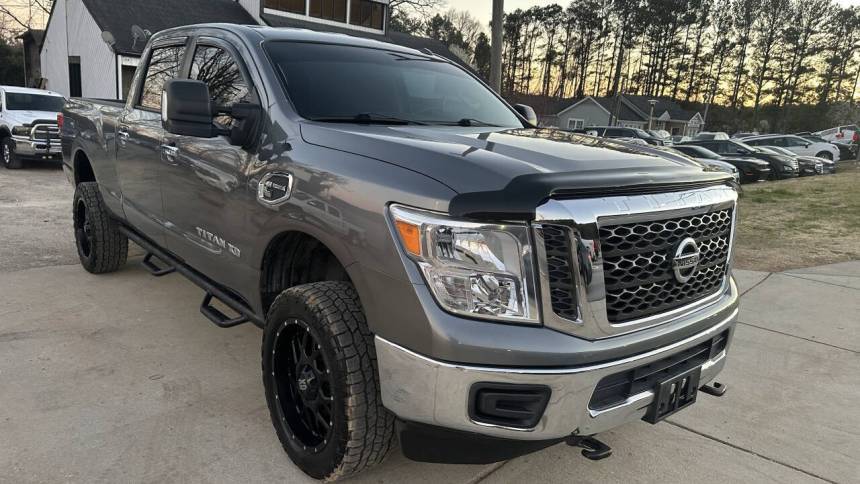 2016 Nissan Titan XD SV