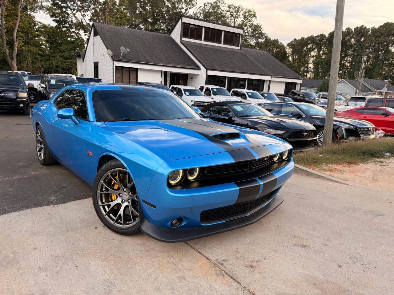 2015 Dodge Challenger SRT 392 — Coupe — 135,786 mi — Snellville, GA