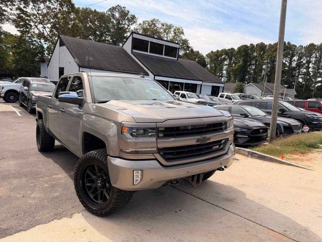 2017 Chevrolet Silverado 1500 LTZ — Pickup Truck — 139,546 mi — Snellville, GA