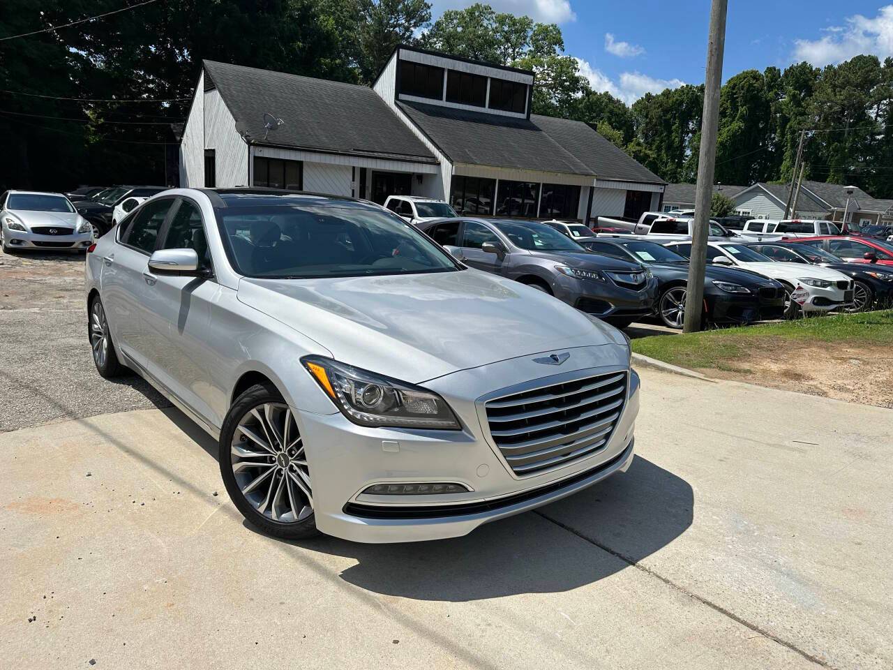 2016 Hyundai Genesis 3.8 — Sedan — 148,101 mi — Snellville, GA