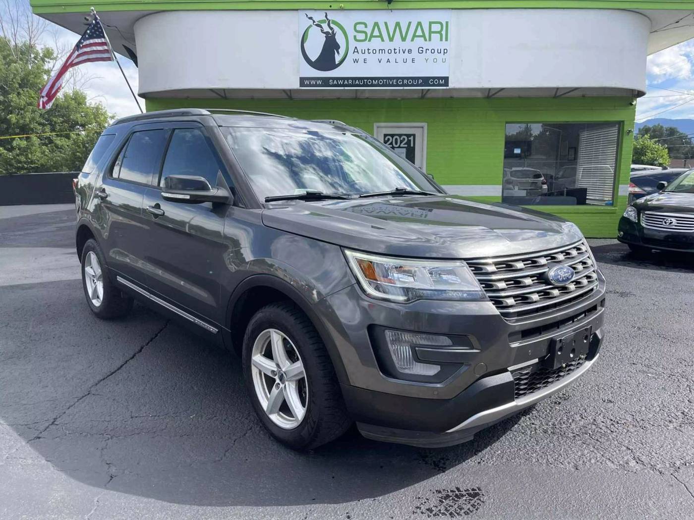 2017 Ford Explorer XLT — SUV — 94,762 mi — Colorado Springs, CO