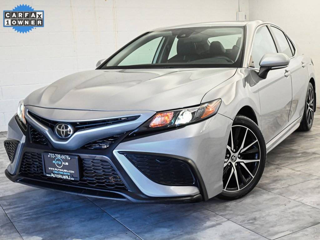 2022 Toyota Camry SE — Sedan — 17,312 mi — North Brunswick Township, NJ