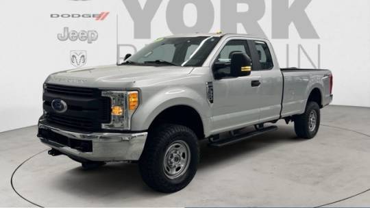 2017 Ford Super Duty F-350 XL — Pickup Truck — 91,425 mi — Brazil, IN