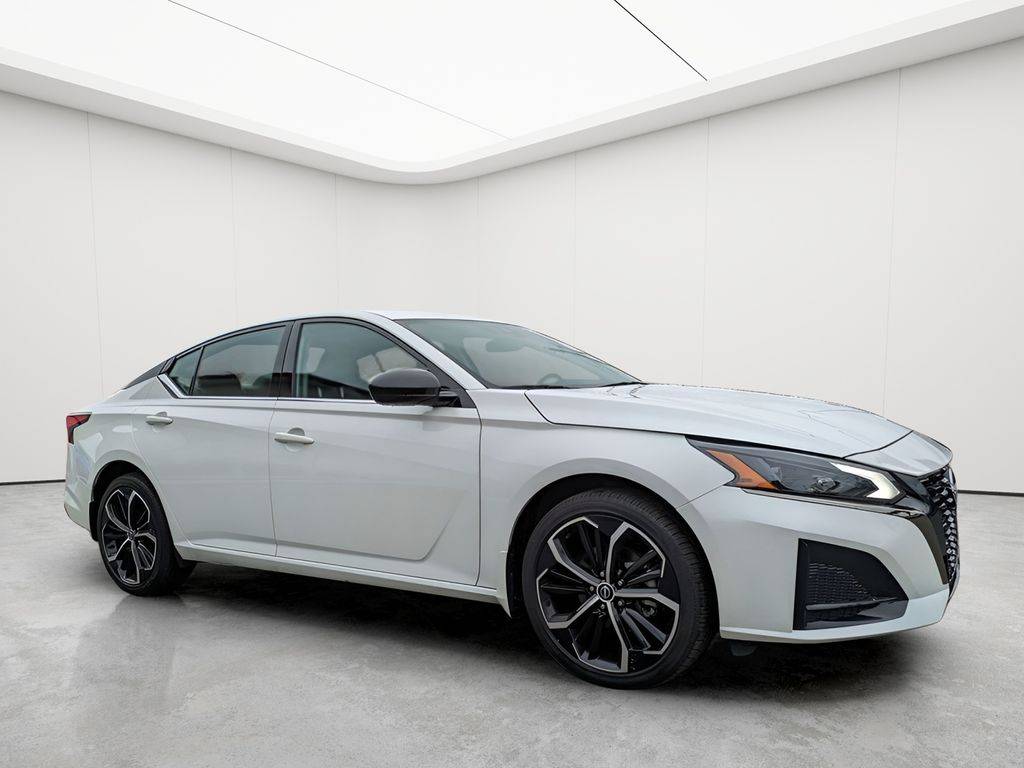 2024 Nissan Altima SR — Sedan — 10,123 mi — Melbourne, FL