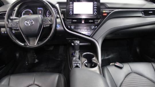 2021 Toyota Camry Hybrid SE — Sedan — 109,620 mi — Chantilly, VA