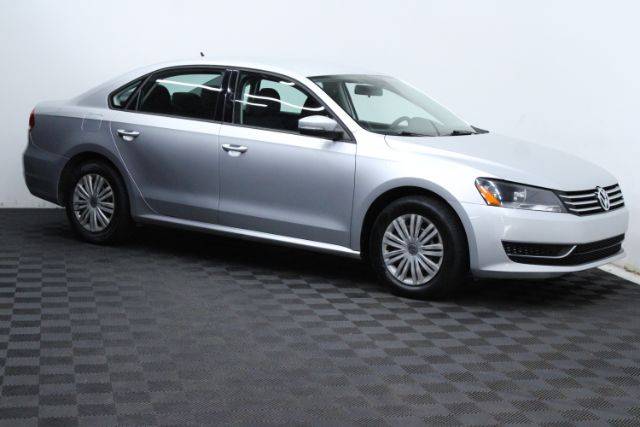 2014 Volkswagen Passat S