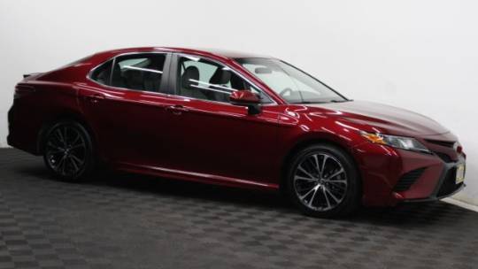 2018 Toyota Camry SE — Sedan — 75,535 mi — Chantilly, VA