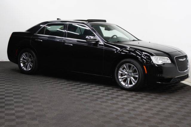 2015 Chrysler 300 C — Sedan — 75,372 mi — Chantilly, VA