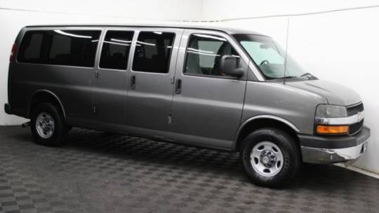 2010 Chevrolet Express Passenger LT — Passenger Van — 69,380 mi — Chantilly, VA