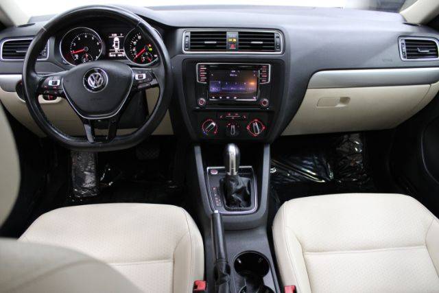 2017 Volkswagen Jetta 1.4T SE — Sedan — 55,512 mi — Chantilly, VA