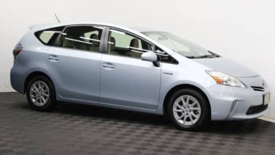 2013 Toyota Prius v Three — Wagon — 74,783 mi — Chantilly, VA