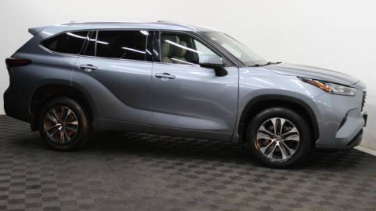 2020 Toyota Highlander XLE — SUV — 104,273 mi — Chantilly, VA