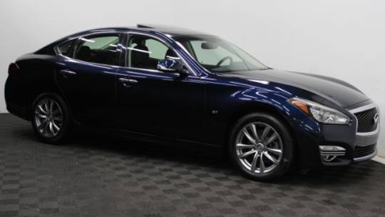 2015 INFINITI Q70 3.7 — Sedan — 54,844 mi — Chantilly, VA