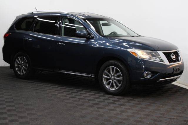 2015 Nissan Pathfinder SV — SUV — 85,151 mi — Chantilly, VA