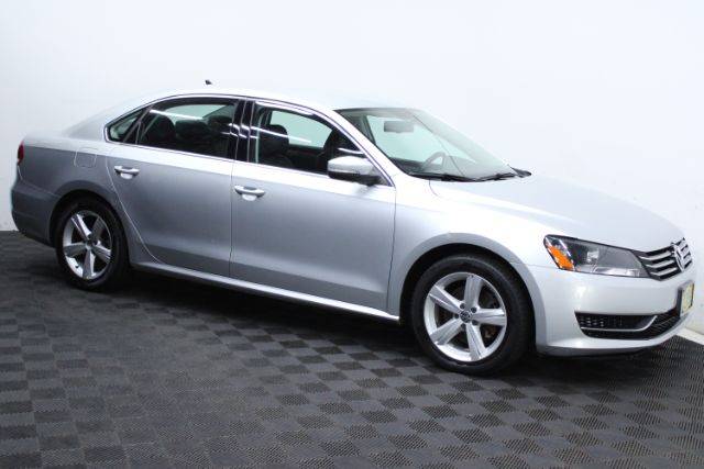 2013 Volkswagen Passat SE — Sedan — 74,267 mi — Chantilly, VA