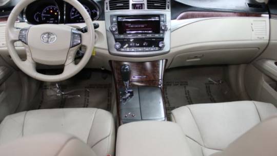 2012 Toyota Avalon Limited — Sedan — 69,122 mi — Chantilly, VA