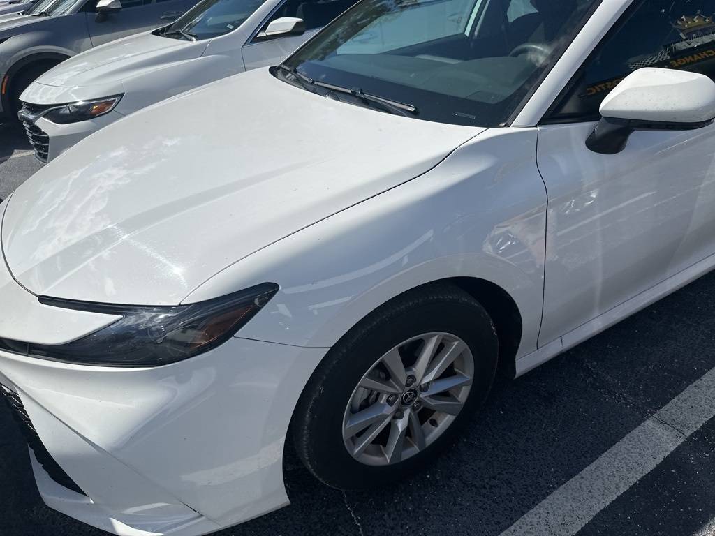2025 Toyota Camry Hybrid LE — Sedan — 20,638 mi — Orlando, FL