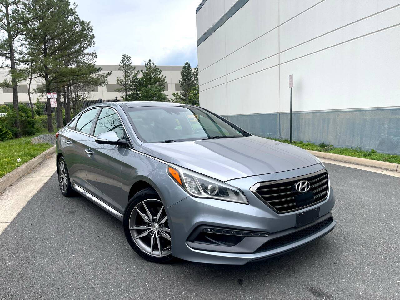 2015 Hyundai Sonata Sport 2.0T — Sedan — 116,484 mi — Chantilly, VA