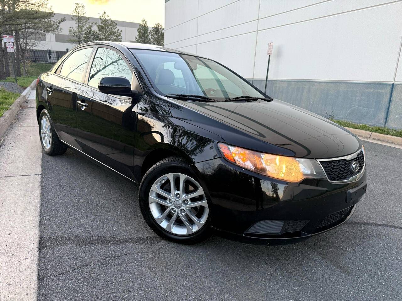 2012 Kia Forte EX — Sedan — 104,502 mi — Chantilly, VA