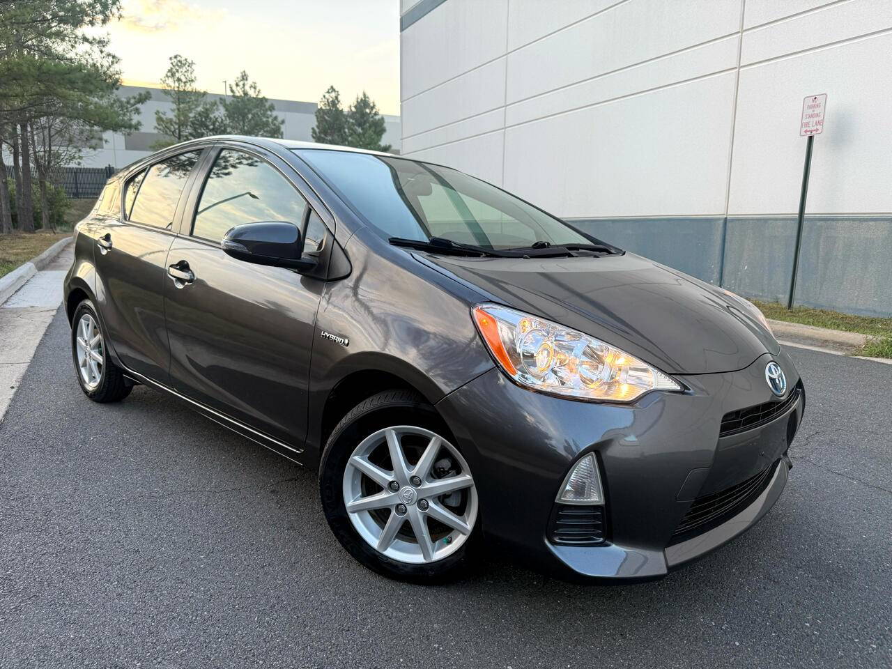 2013 Toyota Prius c Three — Hatchback — 102,541 mi — Chantilly, VA
