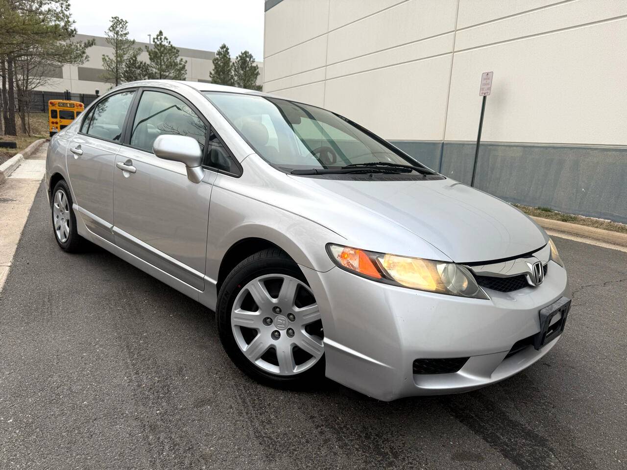 2010 Honda Civic LX — Sedan — 76,621 mi — Chantilly, VA