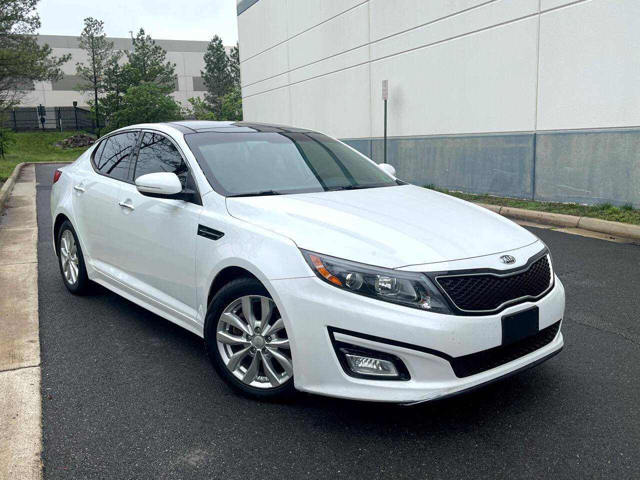 2014 Kia Optima EX — Sedan — 108,172 mi — Chantilly, VA