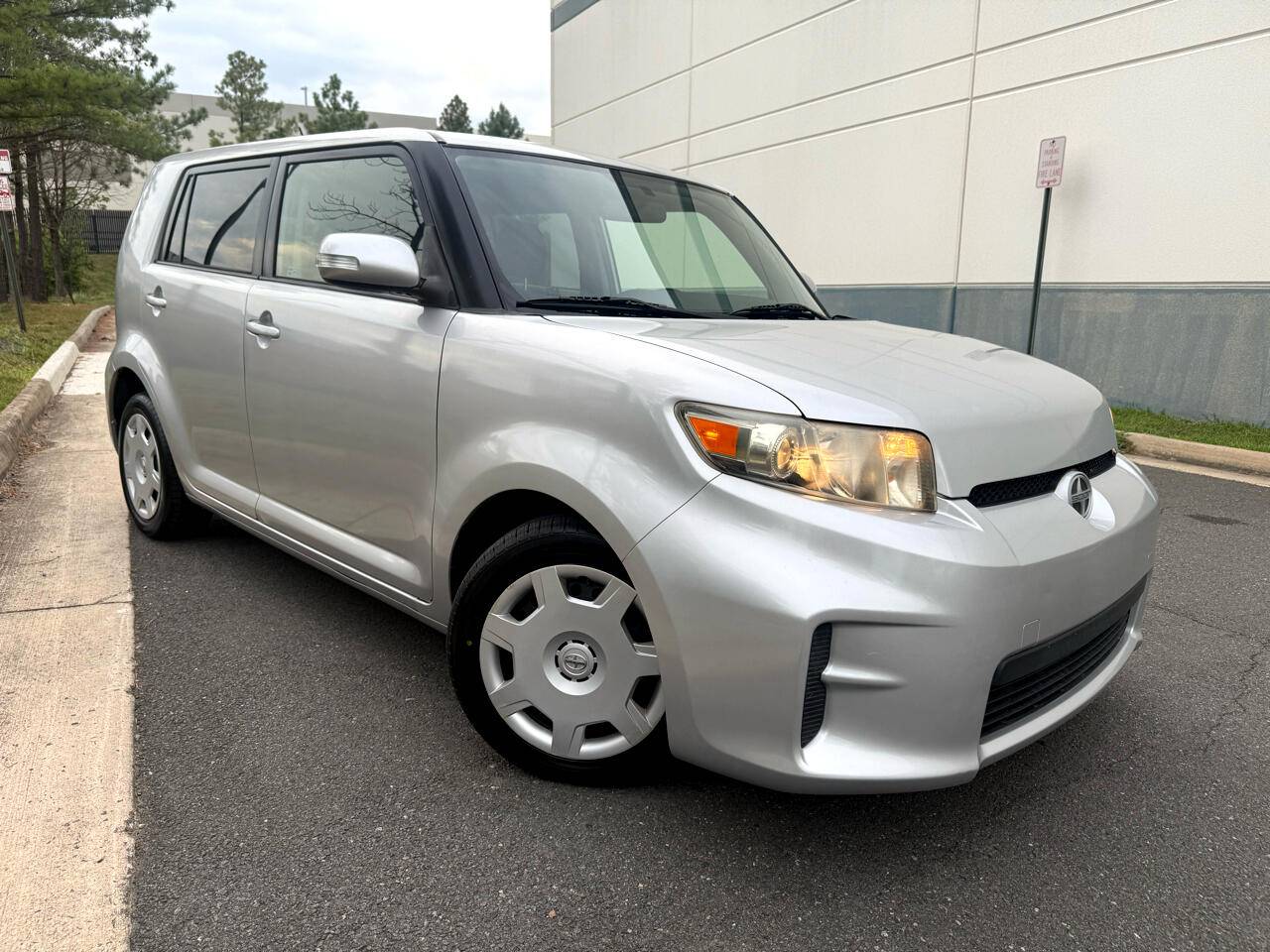 2012 Scion xB Base — Wagon — 91,428 mi — Chantilly, VA