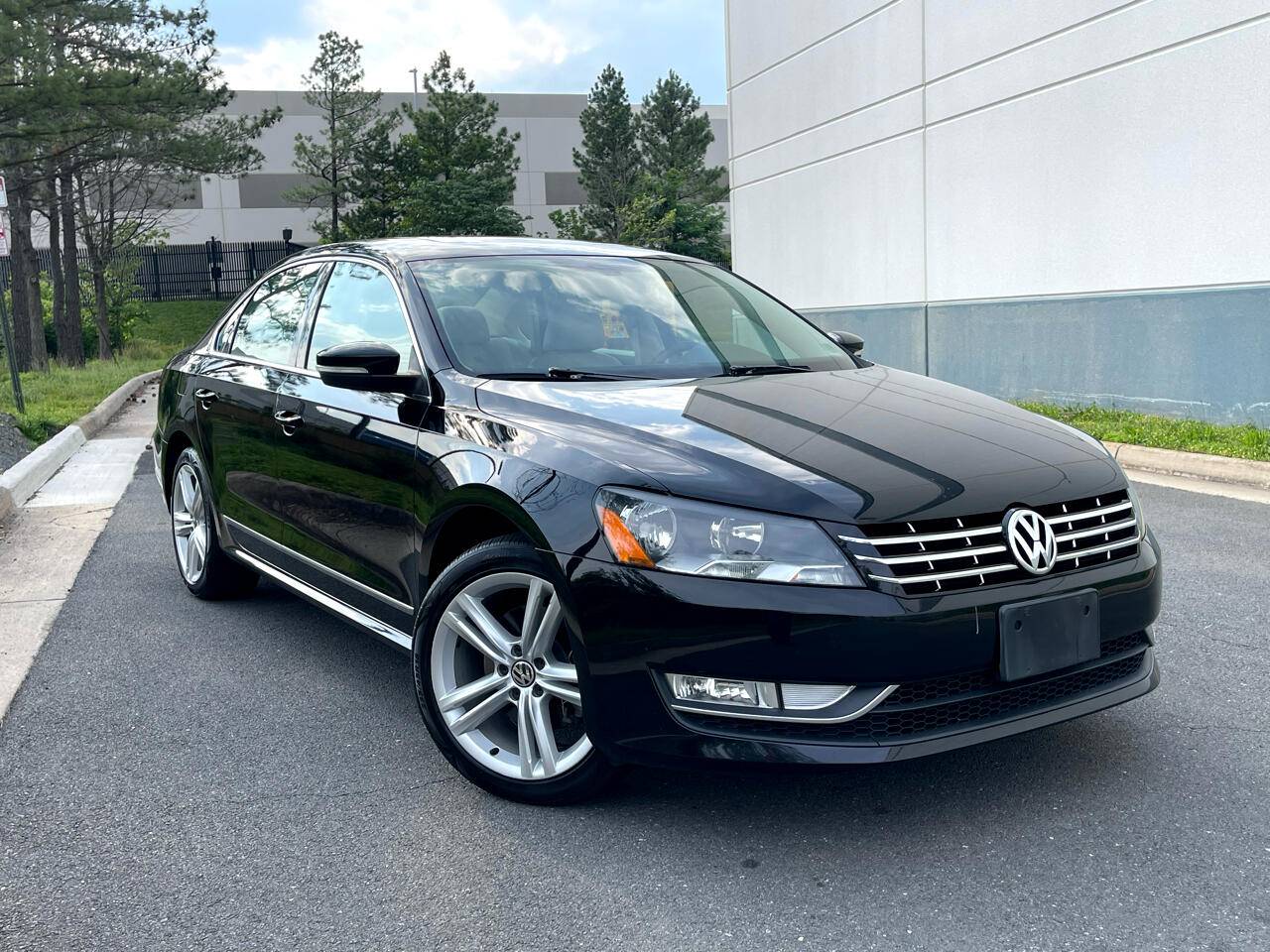 2012 Volkswagen Passat SEL Premium — Sedan — 114,764 mi — Chantilly, VA