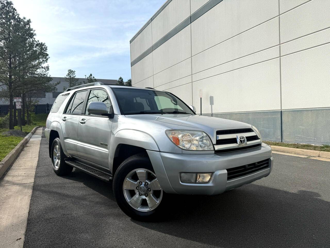 2005 Toyota 4Runner SR5 — SUV — 126,535 mi — Chantilly, VA