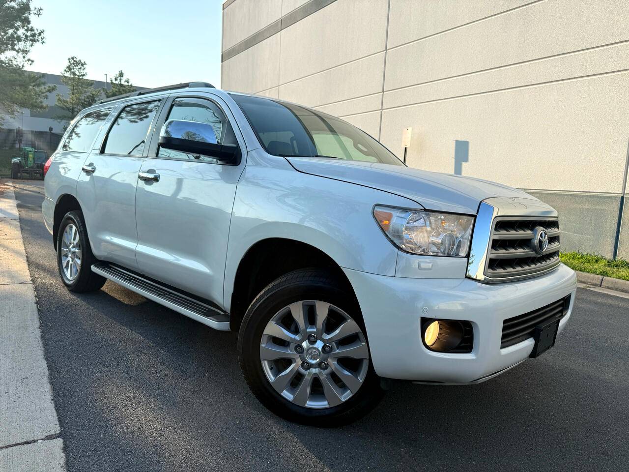 2008 Toyota Sequoia Platinum — SUV — 118,011 mi — Chantilly, VA