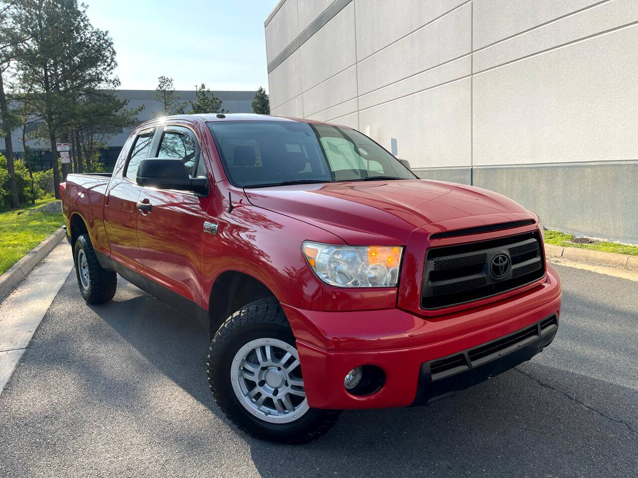 2011 Toyota Tundra Base — Pickup Truck — 144,104 mi — Chantilly, VA