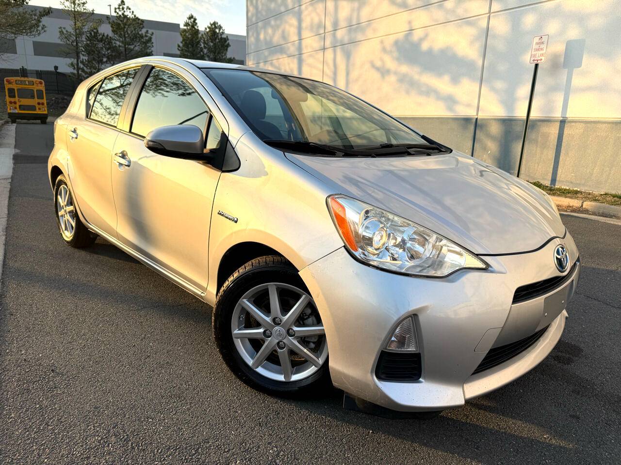 2014 Toyota Prius c Three — Hatchback — 99,882 mi — Chantilly, VA
