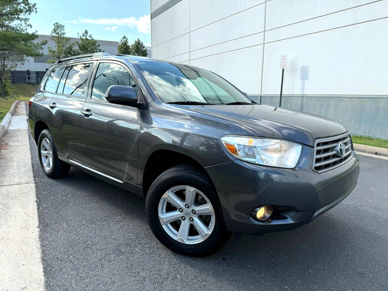 2010 Toyota Highlander SE V6 — SUV — 209,968 mi — Chantilly, VA