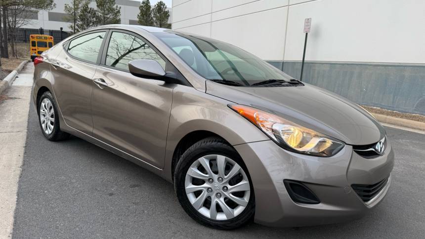 2013 Hyundai Elantra GLS — Sedan — 27,831 mi — Chantilly, VA