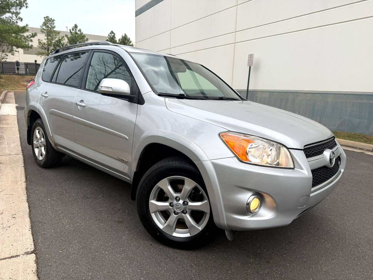 2010 Toyota RAV4 Limited V6 — SUV — 120,074 mi — Chantilly, VA
